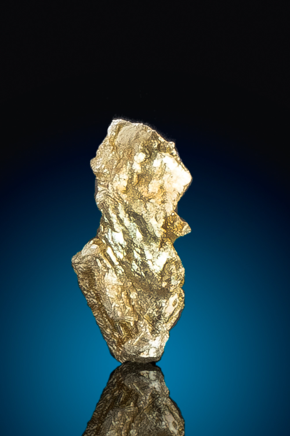 (image for) Rectangular and Sharp Natural Gold Nugget Crystal - Nevada