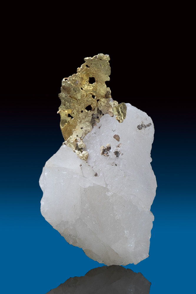 (image for) Beautiful Intricate Lacy Gold in White Quartz - California